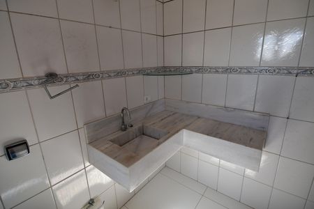 Casa para alugar com 237m², 3 quartos e 6 vagasBanheiro Suíte