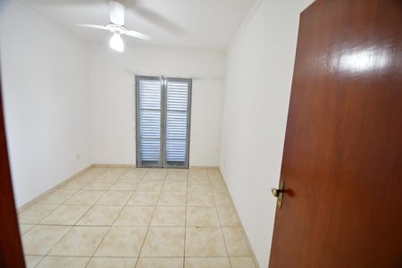 Casa para alugar com 237m², 3 quartos e 6 vagasQuarto 2