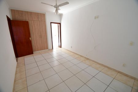 Casa para alugar com 237m², 3 quartos e 6 vagasQuarto 3 - Suíte