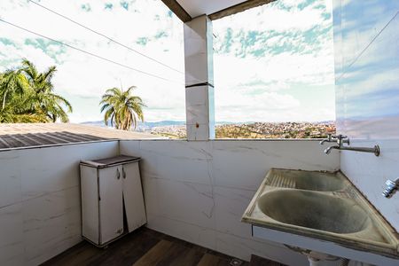 Apartamento para alugar com 45m², 3 quartos e sem vagaÁrea de Serviço