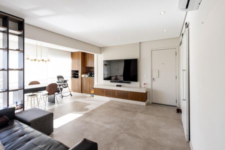 Sala de apartamento à venda com 3 quartos, 100m² em Água Branca, São Paulo