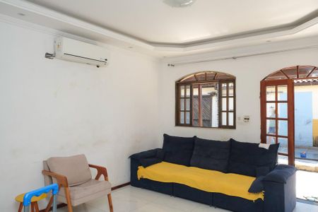 Casa para alugar com 3 quartos, 124m² em Brasil, Nova Iguaçu