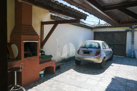 Casa para alugar com 124m², 3 quartos e 3 vagas