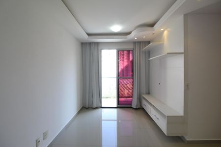 Apartamento para alugar com 50m², 2 quartos e 1 vagaSala