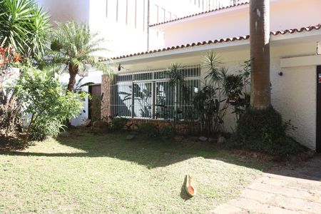 Casa para alugar com 8 quartos, 387m² em Alto da Lapa, São Paulo