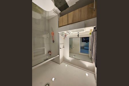 Apartamento para alugar com 320m², 3 quartos e 4 vagas Apartamento para alugar com 320m², 3 quartos e 4 vagasBanheiro da Suíte 1