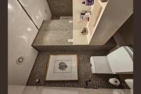 Apartamento para alugar com 320m², 3 quartos e 4 vagas Apartamento para alugar com 320m², 3 quartos e 4 vagasLavabo