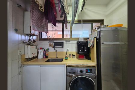 Apartamento para alugar com 320m², 3 quartos e 4 vagas Apartamento para alugar com 320m², 3 quartos e 4 vagasÁrea de Serviço