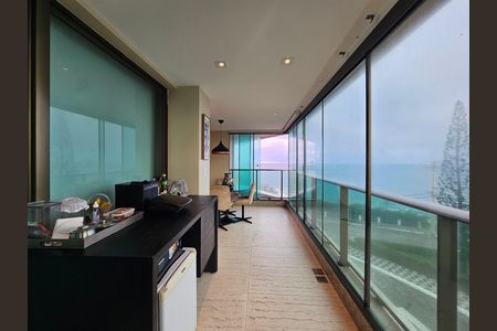 varanda  de apartamento para alugar com 3 quartos, 320m² em Barra, Salvador