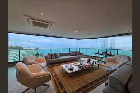 Apartamento para alugar com 3 quartos, 320m² em Barra, Salvador