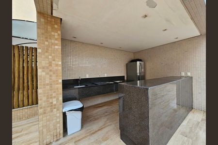 Apartamento para alugar com 320m², 3 quartos e 4 vagas Apartamento para alugar com 320m², 3 quartos e 4 vagasCopa