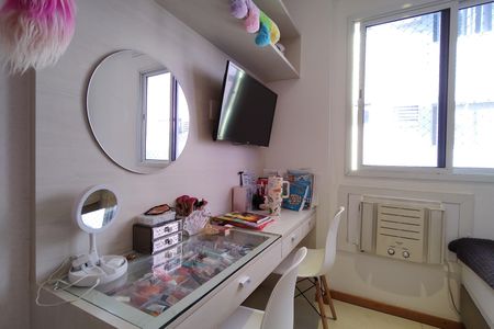 Apartamento à venda com 101m², 3 quartos e 2 vagas Apartamento à venda com 101m², 3 quartos e 2 vagasQuarto 1