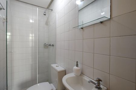 Apartamento à venda com 101m², 3 quartos e 2 vagas Apartamento à venda com 101m², 3 quartos e 2 vagasBanheiro de serviço