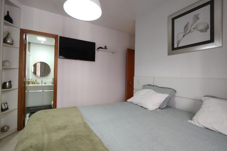 Apartamento à venda com 101m², 3 quartos e 2 vagas Apartamento à venda com 101m², 3 quartos e 2 vagasQuarto 3 - Suíte