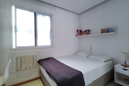 Apartamento à venda com 101m², 3 quartos e 2 vagas Apartamento à venda com 101m², 3 quartos e 2 vagasQuarto 1