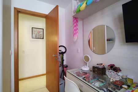 Apartamento à venda com 101m², 3 quartos e 2 vagas Apartamento à venda com 101m², 3 quartos e 2 vagasQuarto 1
