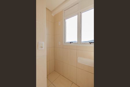 Cozinha e Área de Serviço de apartamento para alugar com 3 quartos, 53m² em Cavalhada, Porto Alegre