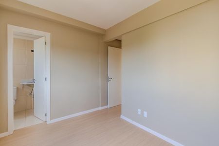 Suite de apartamento para alugar com 3 quartos, 53m² em Cavalhada, Porto Alegre