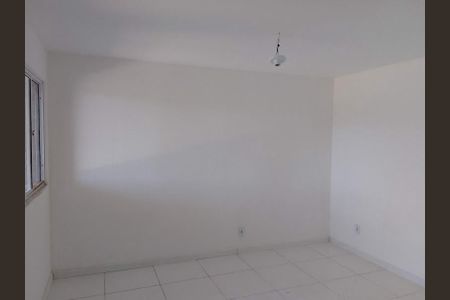 Sala de casa de condomínio à venda com 4 quartos, 200m² em Taquara, Rio de Janeiro