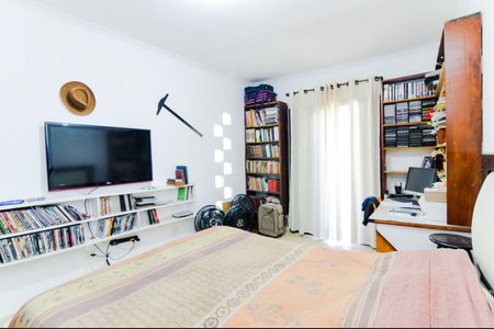 Casa para alugar com 80m², 2 quartos e 3 vagasQuarto 1