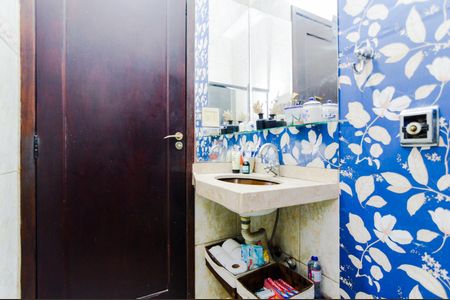 Casa para alugar com 80m², 2 quartos e 3 vagasBanheiro
