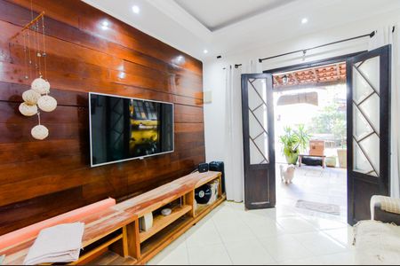 Sala de casa para alugar com 2 quartos, 80m² em Jardim Santa Rita, Guarulhos