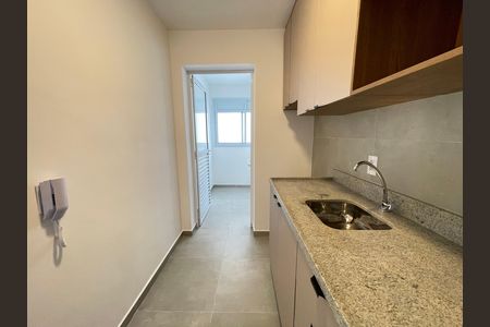Cozinha de apartamento para alugar com 2 quartos, 67m² em Butantã, São Paulo