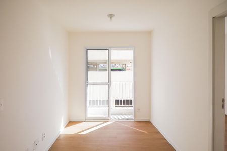 Apartamento para alugar com 39m², 2 quartos e 1 vaga Apartamento para alugar com 39m², 2 quartos e 1 vagaSala