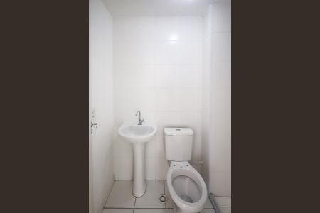 Apartamento para alugar com 39m², 2 quartos e 1 vaga Apartamento para alugar com 39m², 2 quartos e 1 vagaBanheiro