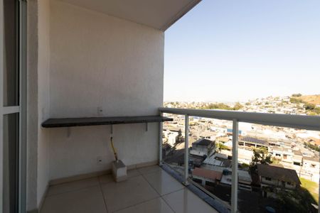 Varanda da Sala de apartamento para alugar com 2 quartos, 59m² em Mutondo, São Gonçalo