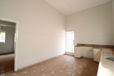 Cozinha de casa para alugar com 4 quartos, 180m² em Centro, Uberlândia