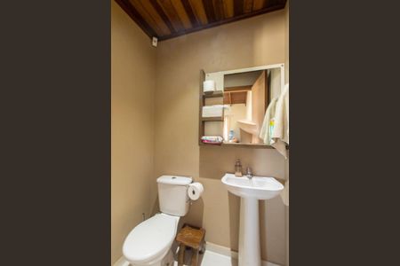 Casa à venda com 115m², 4 quartos e 2 vagas Casa à venda com 115m², 4 quartos e 2 vagasLavabo