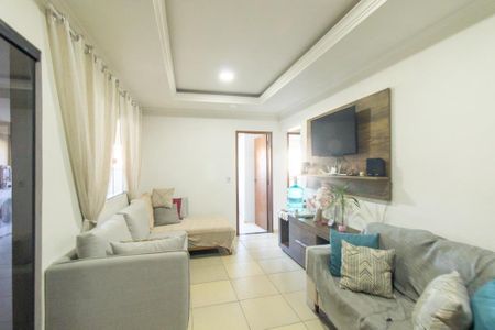 Sala de casa à venda com 4 quartos, 115m² em Umbará, Curitiba