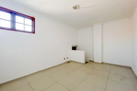Quarto 1 de casa para alugar com 2 quartos, 70m² em Cidade das Flores, Osasco