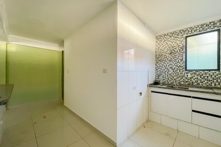 Cozinha de casa para alugar com 2 quartos, 70m² em Cidade das Flores, Osasco