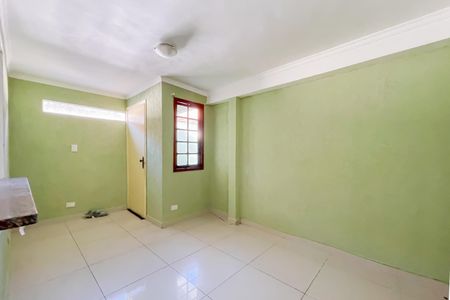 Sala de casa para alugar com 2 quartos, 70m² em Cidade das Flores, Osasco