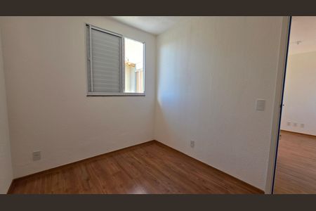 Quarto 2 de apartamento para alugar com 2 quartos, 41m² em Serra Dourada, Vespasiano