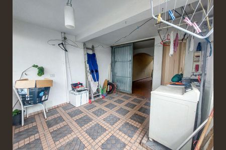 Área de Serviço de casa à venda com 3 quartos, 190m² em Jardim das Flores, São Paulo
