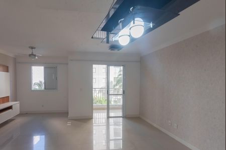 Apartamento para alugar com 77m², 2 quartos e 1 vaga Apartamento para alugar com 77m², 2 quartos e 1 vagaSala