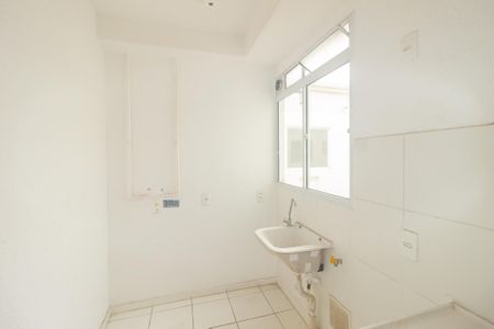 Apartamento para alugar com 40m², 2 quartos e 1 vaga Apartamento para alugar com 40m², 2 quartos e 1 vagaCozinha e Área de Serviço
