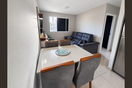 Sala de apartamento para alugar com 2 quartos, 42m² em Goiá, Goiânia