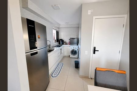 Cozinha de apartamento para alugar com 2 quartos, 42m² em Goiá, Goiânia