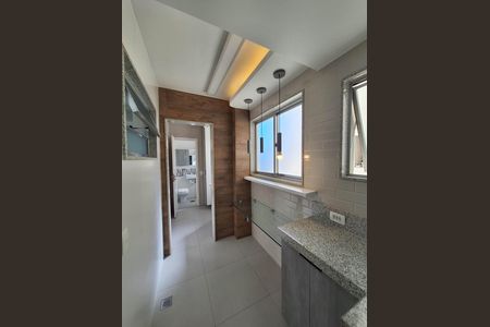 Apartamento à venda com 127m², 2 quartos e 1 vagaCozinha e Área de Serviço