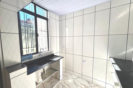 Cozinha de casa para alugar com 1 quarto, 45m² em Vila Paulistania, São Paulo