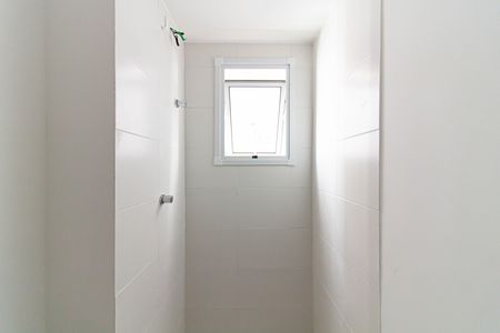 Apartamento para alugar com 32m², 1 quarto e sem vaga Apartamento para alugar com 32m², 1 quarto e sem vagaBanheiro da Suíte