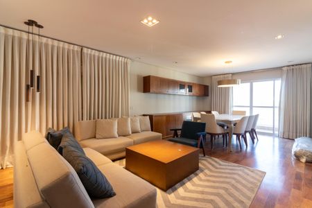 Apartamento para alugar com 3 quartos, 151m² em Planalto Paulista, São Paulo