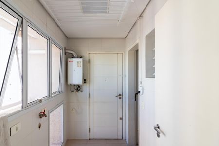 Área de Serviço de apartamento para alugar com 3 quartos, 151m² em Planalto Paulista, São Paulo