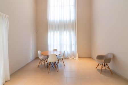 Apartamento à venda com 151m², 3 quartos e 3 vagas Apartamento à venda com 151m², 3 quartos e 3 vagasÁrea comum - Salão de festas