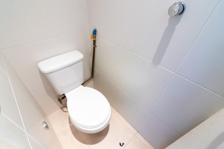 Apartamento à venda com 151m², 3 quartos e 3 vagas Apartamento à venda com 151m², 3 quartos e 3 vagasBanheiro de serviço