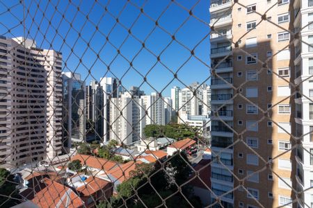 Apartamento à venda com 151m², 3 quartos e 3 vagas Apartamento à venda com 151m², 3 quartos e 3 vagasVista da Suíte 3